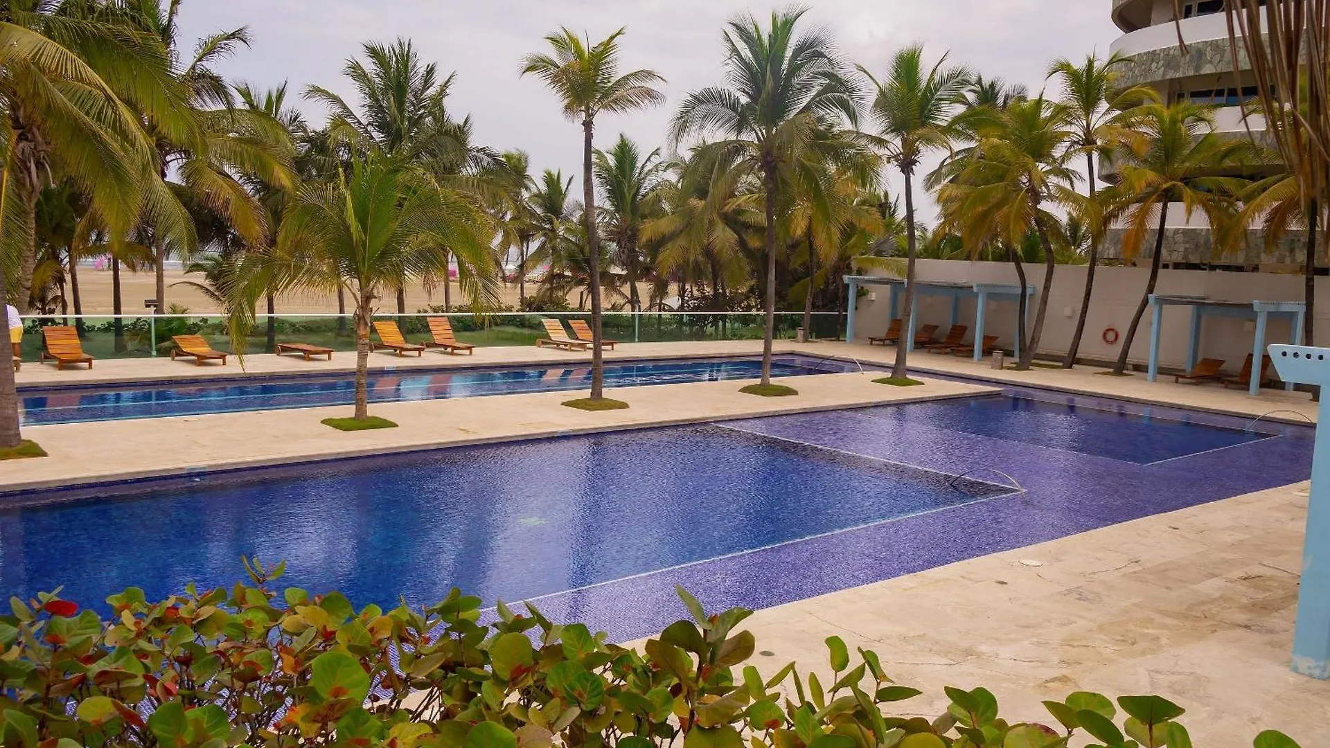 Condominio Frente Al Mar Con Acceso Directo A La Playa Morros 922 Cartagena Apartamento