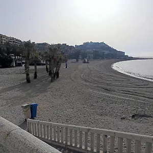 https://frente-al-almunecar.es-andalucia.com